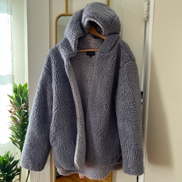 NWOT Love Tree Reversible Cozy Oversized Sherpa Jacket with Hood - Picture 1 of 6